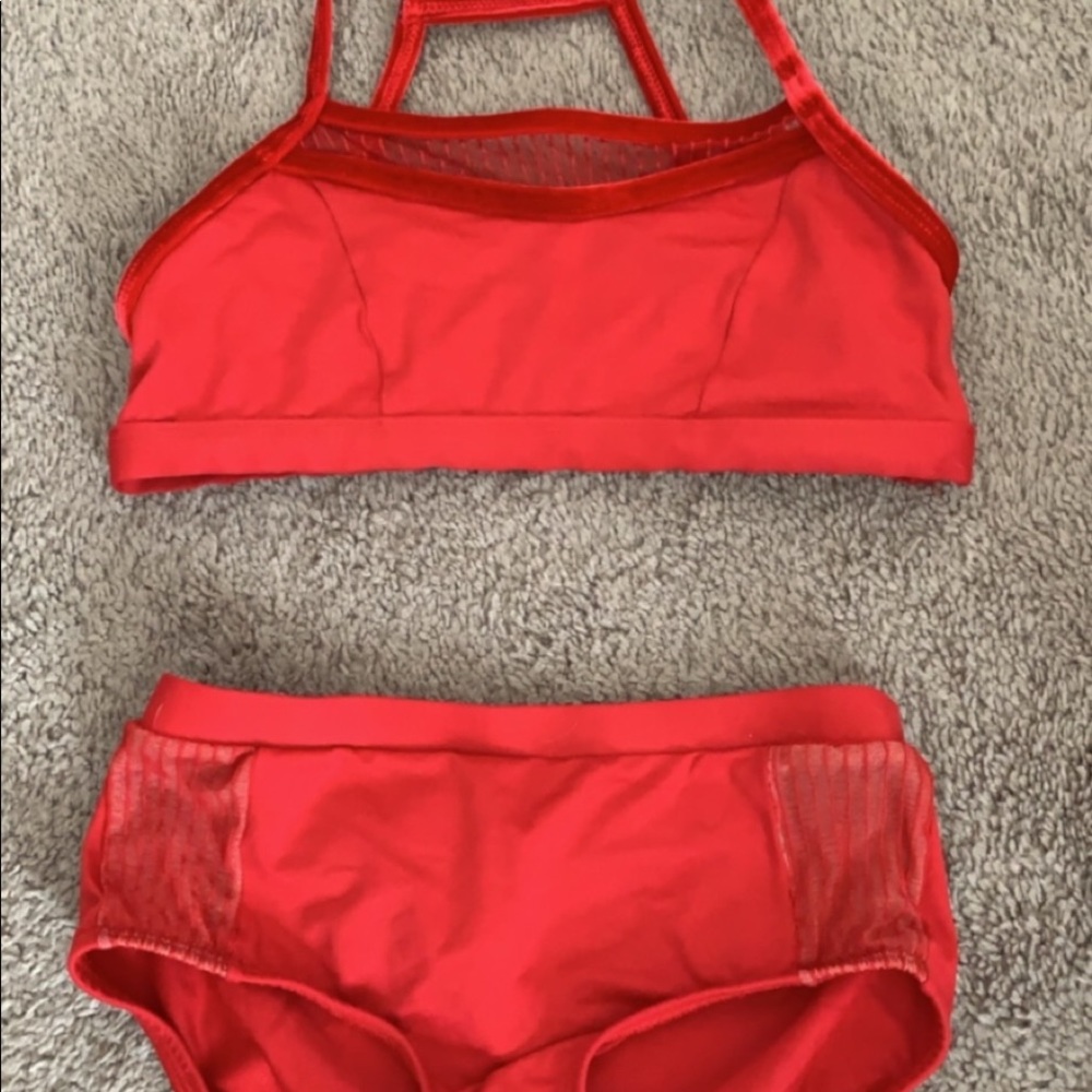 8/10 dance set